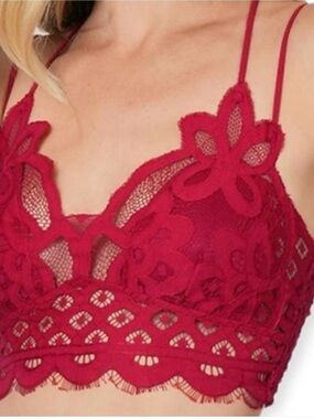 Zenana Women's Crochet Sexy Floral Lace Bralette Red Sz Small